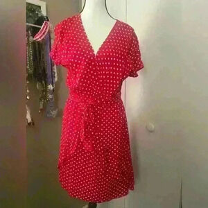 Cinched waist dress size medium NWT